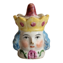 Crowned lady bust printed wood cutout