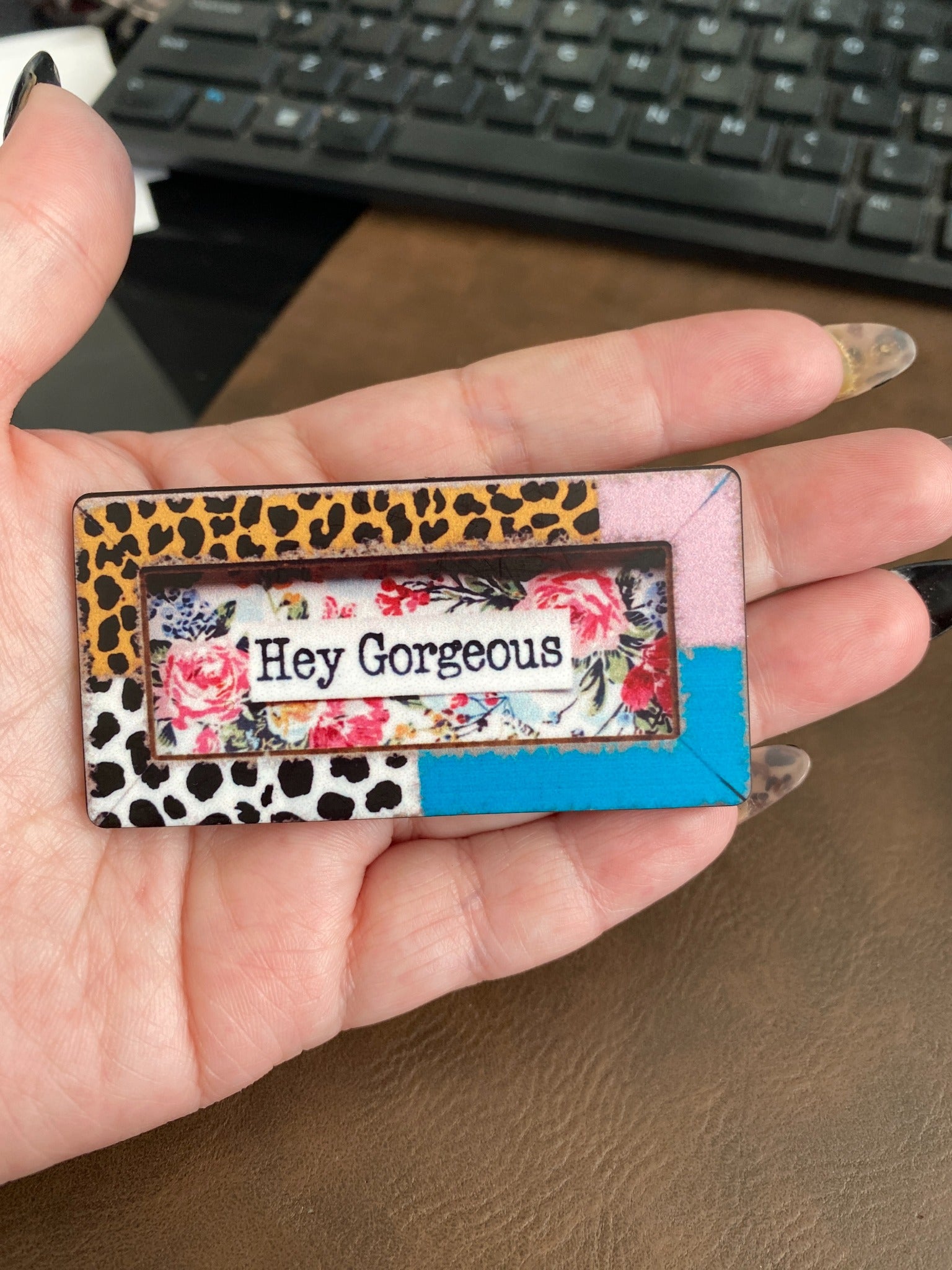 Hey Gorgeous Label Wood Cutout